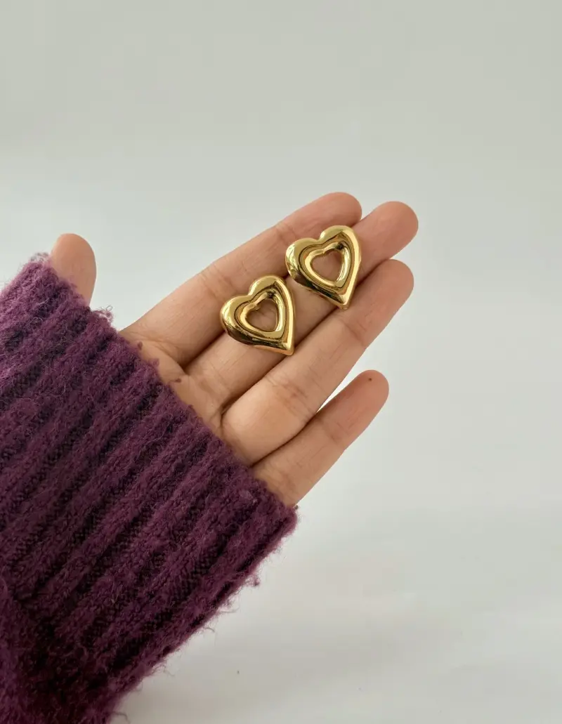 Love Earing