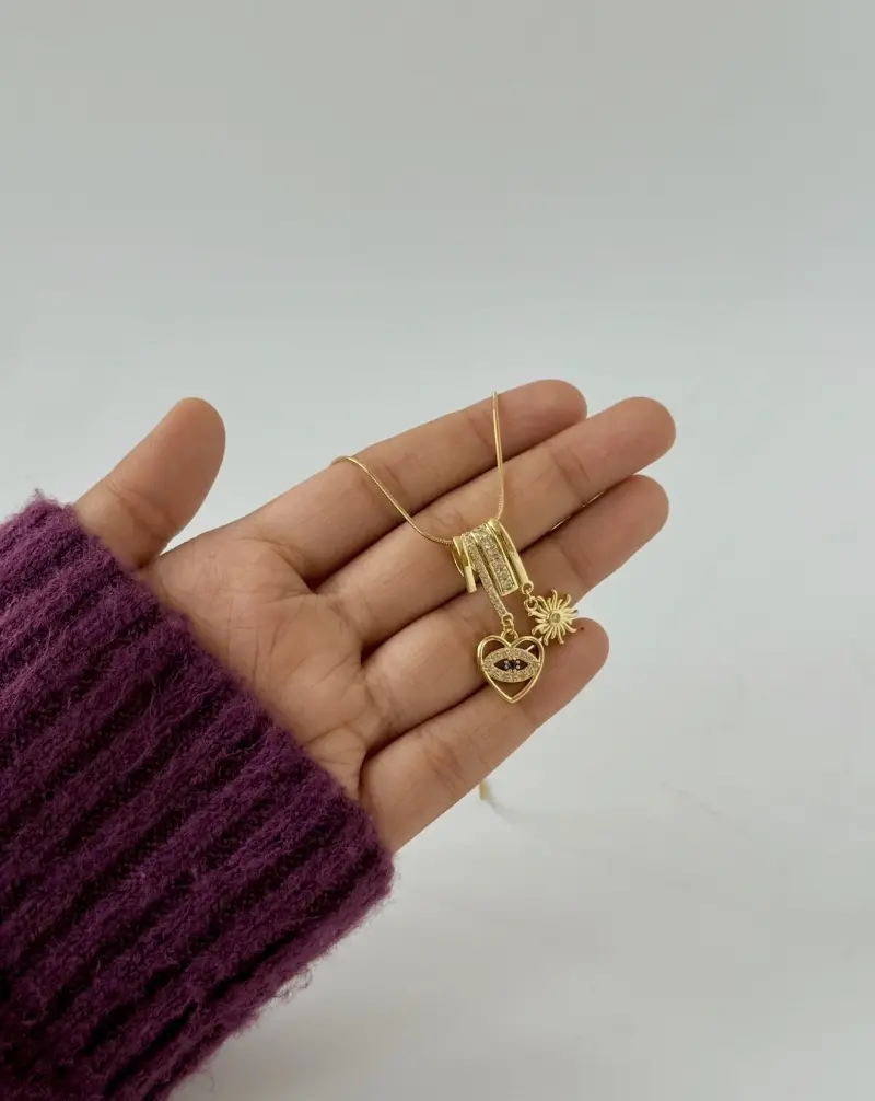 Charm Pent 8