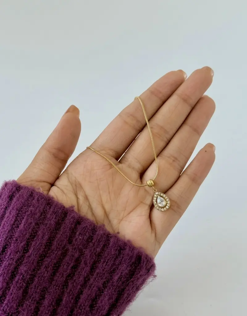 White Stone Drop
